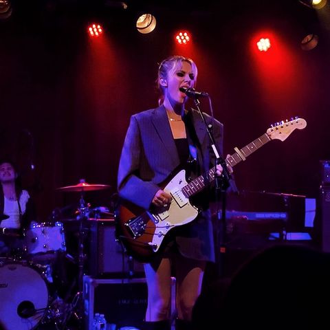 Ellie Rowsell, Wolf Alice Singer & Guitarist Gear | Equipboard