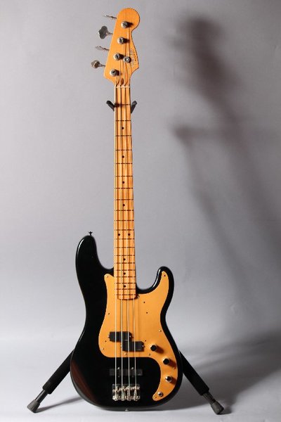 Left Panel Bass Black/Vegas Gold