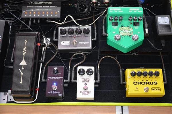 MXR Custom Comp Deluxe - What To Know & Where To Buy | Equipboard