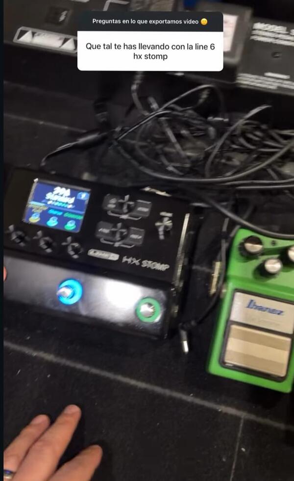 Iván González's' Line 6 HX Stomp Guitar Multi-Effects Floor Processor
