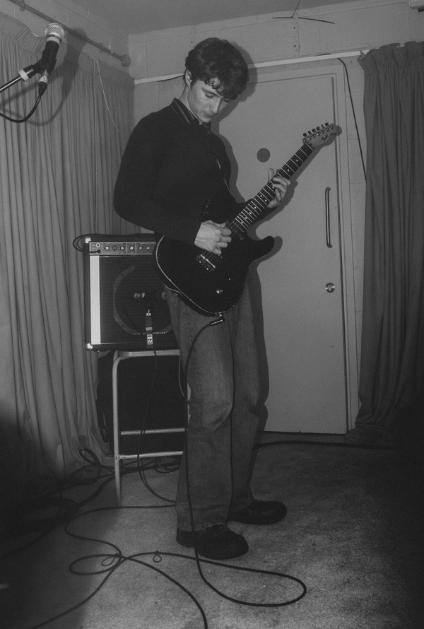 Isaac Wood's' Sennheiser e906