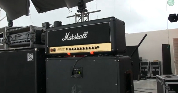 Jay de la Cueva's' Marshall JCM900 4100