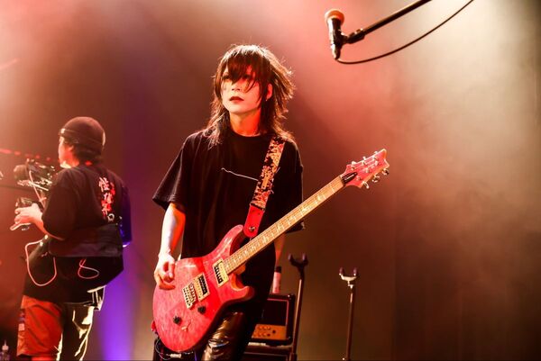 百合子's' PRS SE Custom 24 (2017)