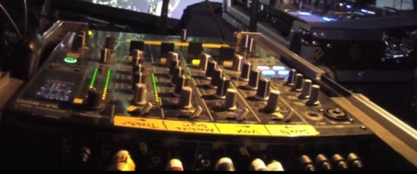 Thom Yorke's' Pioneer DJM-850 Mixer