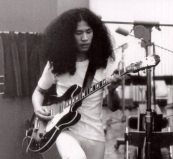 Shinki Chen's' Epiphone Casino
