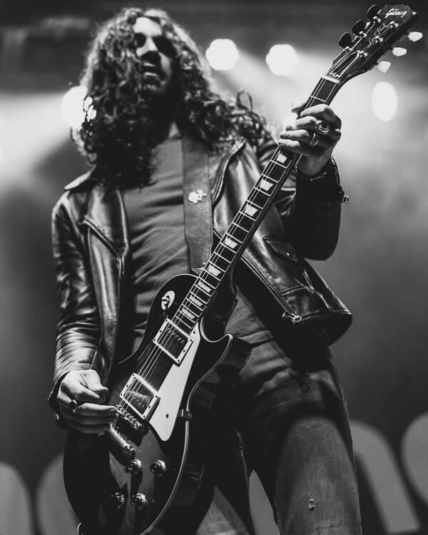 Frank Sidoris's' Red Monkey 2" Classic Guitar Strap