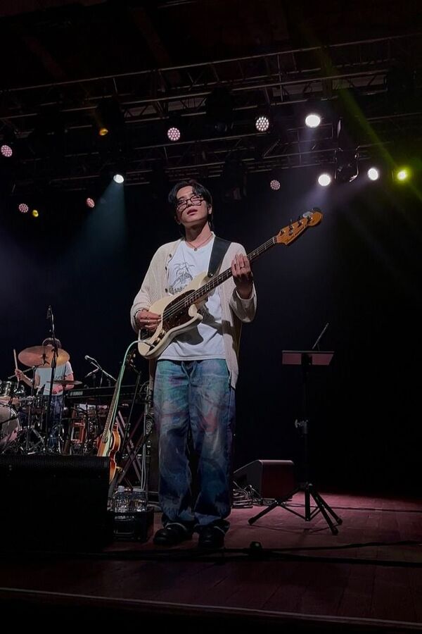 Daniel Kim's' Fender Mustang Bass Guitar CIJ Japan