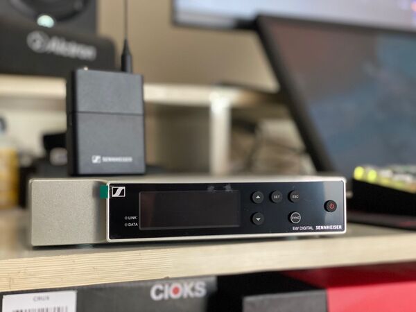 Sahil Mishra's' Sennheiser EW-D CI1 Wireless Guitar System - Q1-Q6