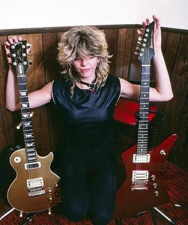 Kelly Johnson's' Ibanez Destroyer II DT-300
