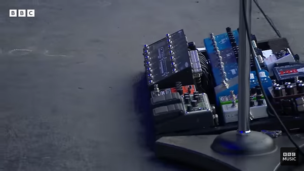 Josh Jenkinson's' MXR M75 Super Badass Distortion