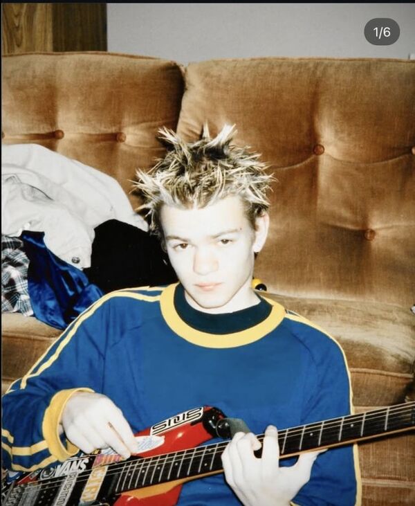 Deryck Whibley's' Ibanez Roadstar II Series