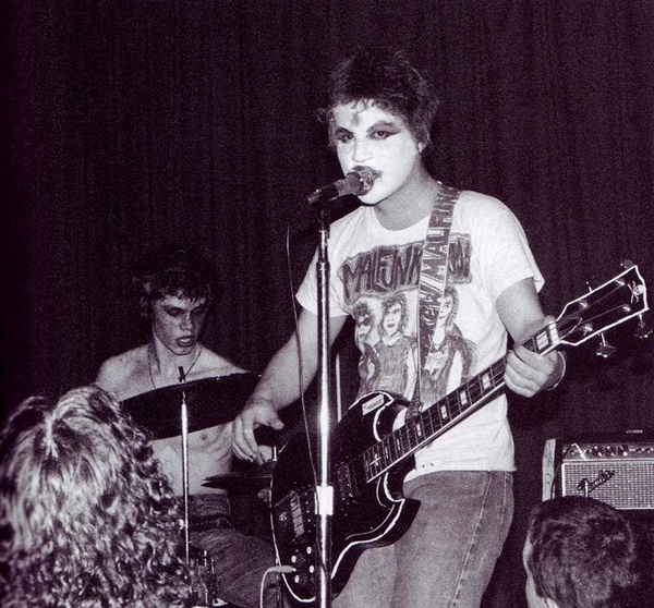 Andrew Wood's' Gibson EB-3 (1972 - 1979)