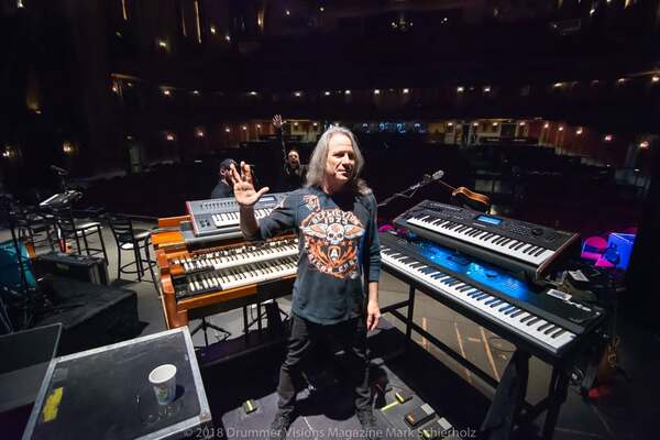 David Manion's' Kurzweil PC3K6
