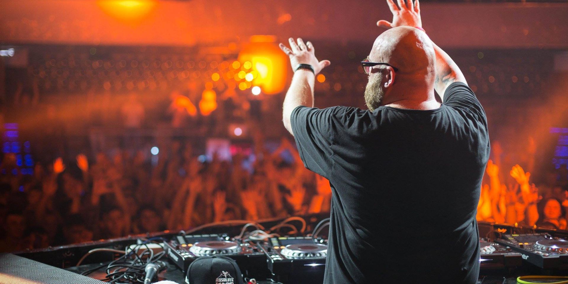 Alex M O R P H Equipboard