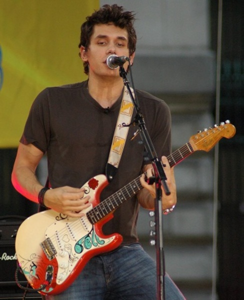 John Mayer's Fender Monogrammed Strap Yellow | Equipboard®