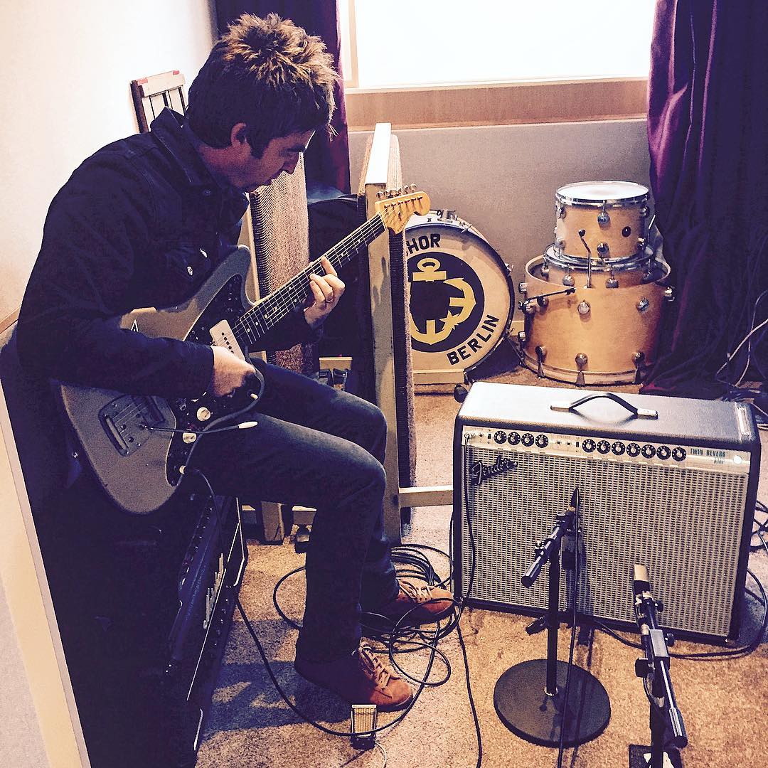 noel gallagher reverb