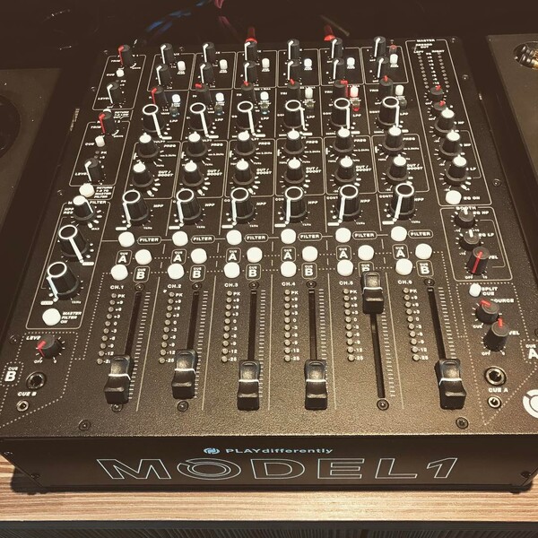 PLAYdifferently Model 1 - What To Know & Where To Buy | Equipboard