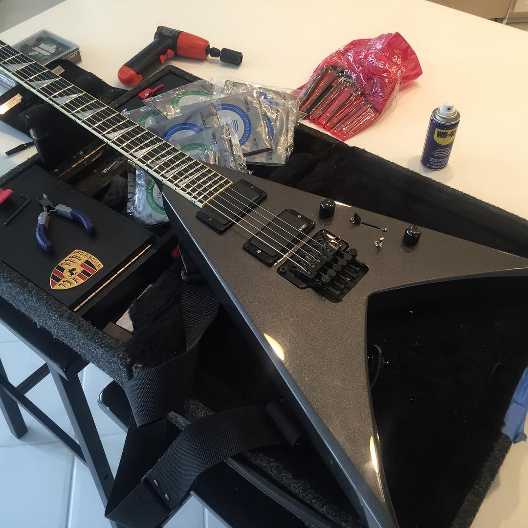 Mick Thomson s Guitar Gear Equipboard