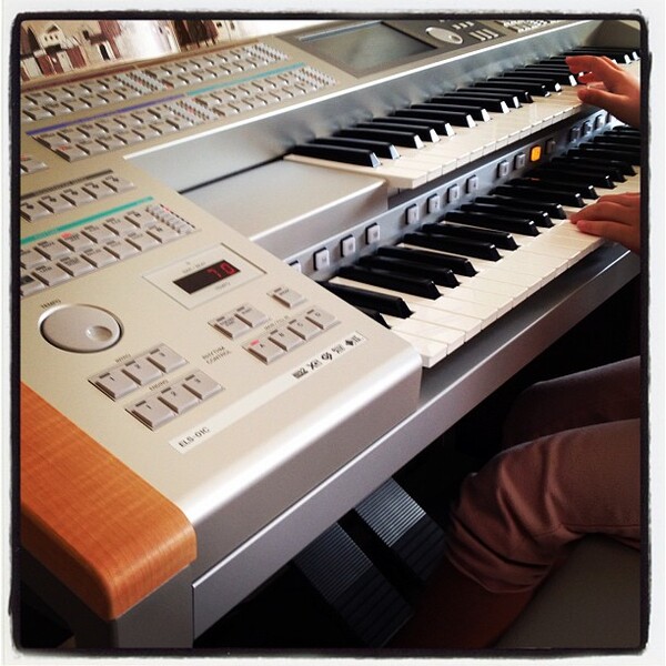 Yamaha ELS-01C - What To Know & Where To Buy | Equipboard