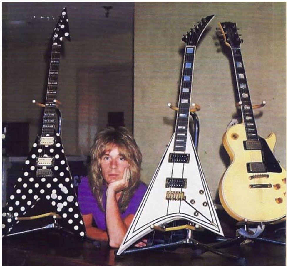V. Randy Rodes Randy Rhoads' Guitar Rig, Gear & Pedalboard | Equipboard®