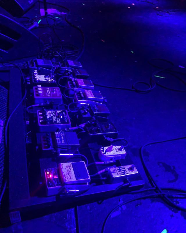 daughters pedalboard