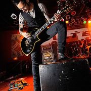 Mika Fineo, member of Filter