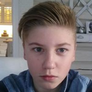 adrian_vaksdal_karrestad