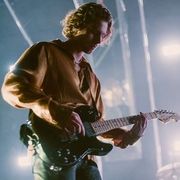 Luke Hemmings uses 2 Cole Clark products