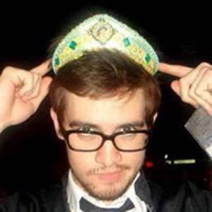 troye_ng