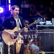 Cris Cab