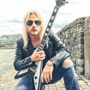 Richie Faulkner uses 3 Friedman products