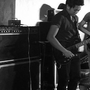 yanionguitars