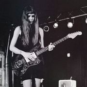 emma ruth rundle pedalboard