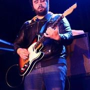 Julián Navejas uses 2 Midiman products