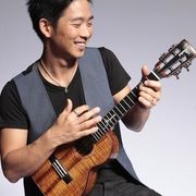 Jake Shimabukuro uses 1 Kamaka product