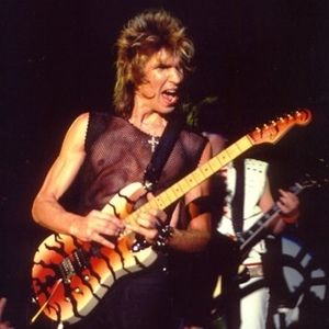 George Lynch's Guitars, Gear & Pedals | Equipboard