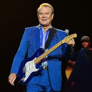 Glen Campbell uses 1 Dillion product