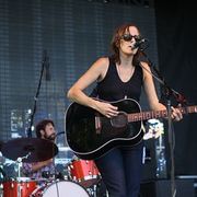 Sera Cahoone