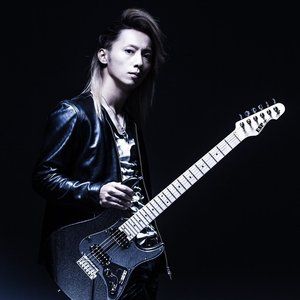 Syu Galneryus Guitarist Gear Equipboard Syu Galneryus Guitarist Gear Equipboard