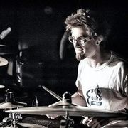 Ben Minal uses 12 Sabian products