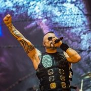 Joakim Brodén uses 1 Encore product