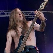 Ted Lundström uses 1 Esh product