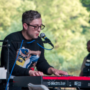 Kyle O'Quin uses 2 Mellotron products