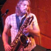 Justin Harris uses 1 Heavy Electronics product