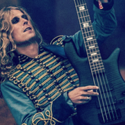Henrik Sandelin uses 4 Darkglass Electronics products