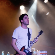 Dave Knox uses 5 Sennheiser products