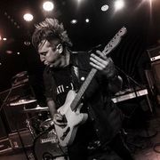 Christian Lembach uses 1 Cusack Music product