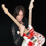 Chris Impellitteri uses 1 EWS product