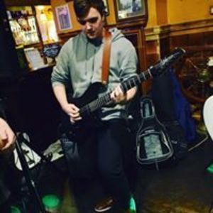 luke_mcfarlane
