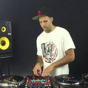 DJ Vekked
